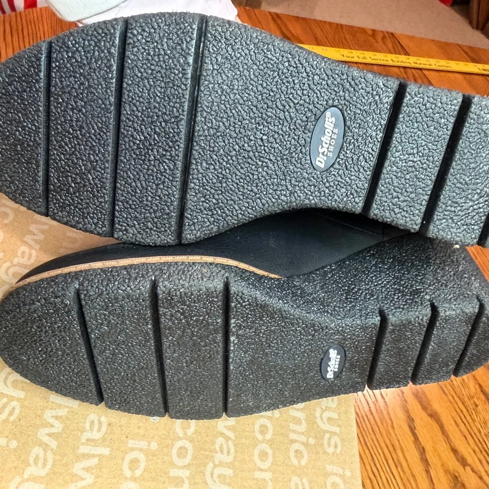 Dr. Scholl's Black Wedge Ankle‎ Boots Ladies Size 7.5 NEW